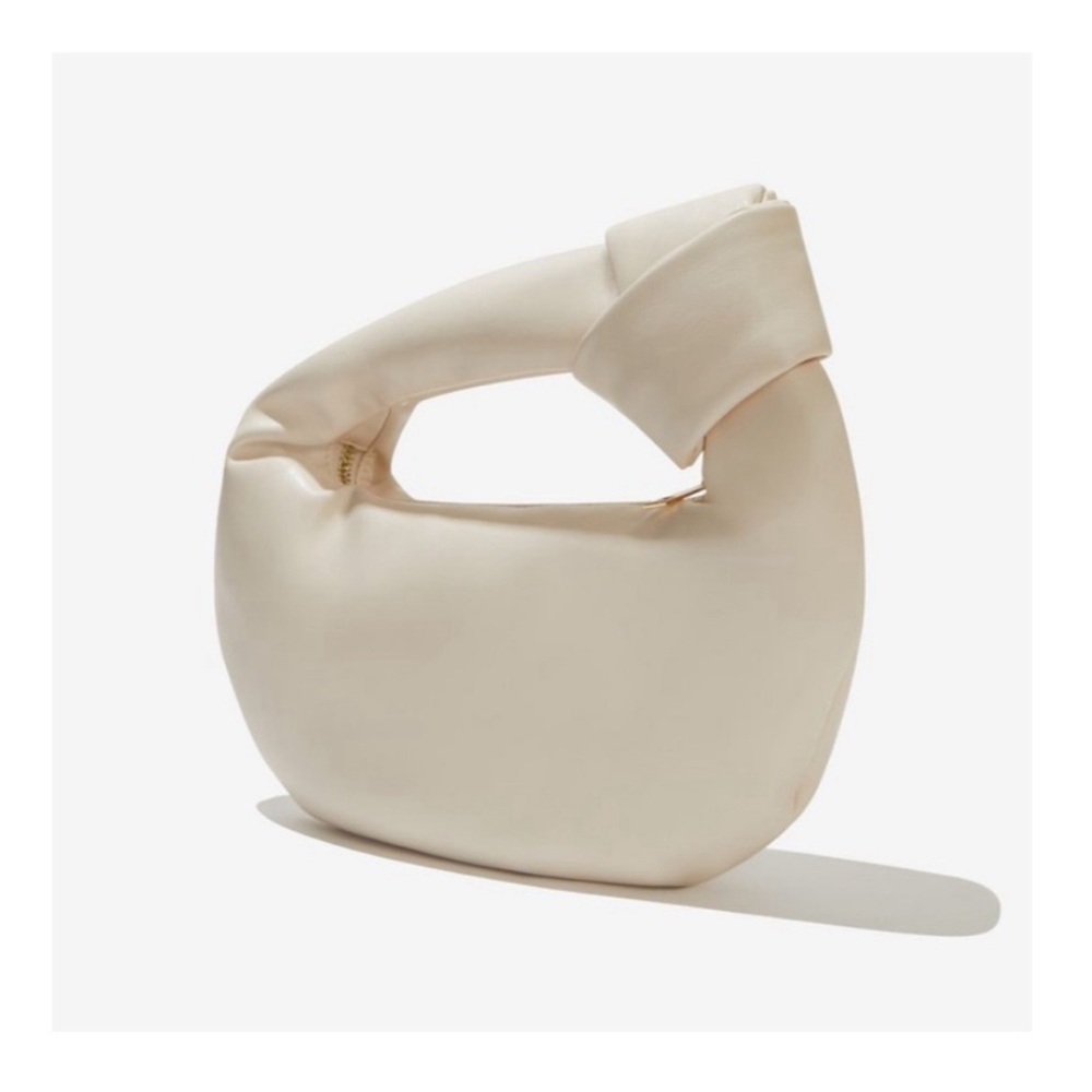 NWT!! Melie Bianco Alexandra Top Handle Bag in Cream